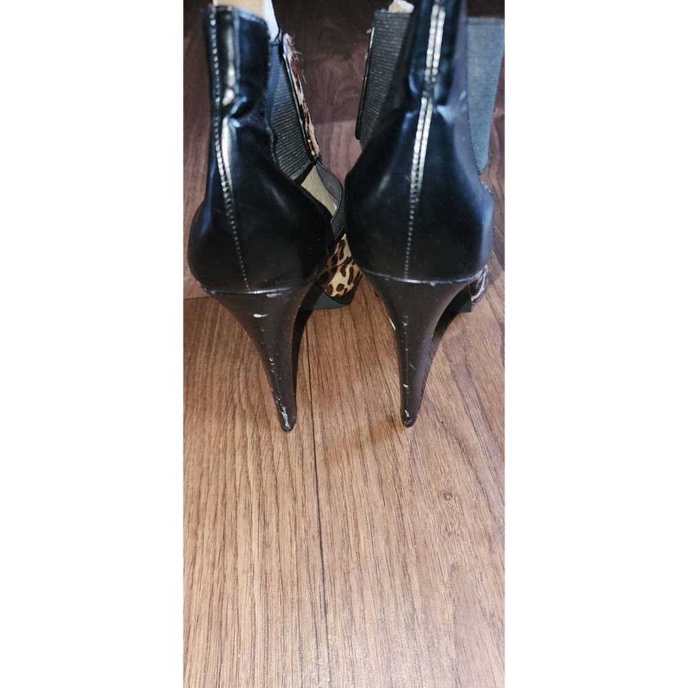 Calvin Klien Sonia Platform Heels - Picture 8 of 12